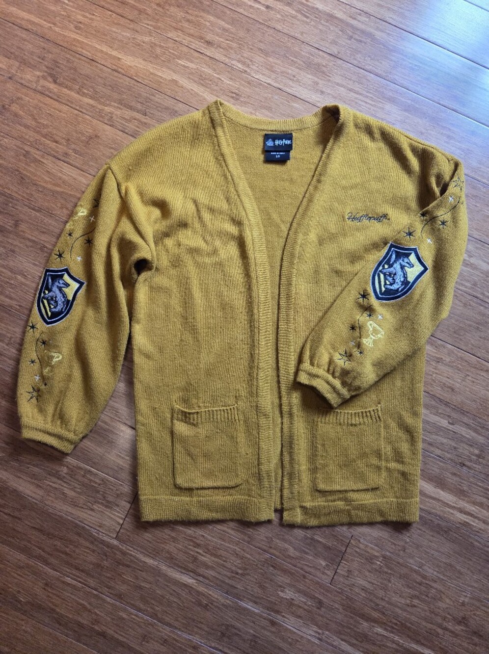 Harry Potter Hufflepuff Mustard Embroidered Cardigan Sweater Large House Cup - Picture 7 of 10